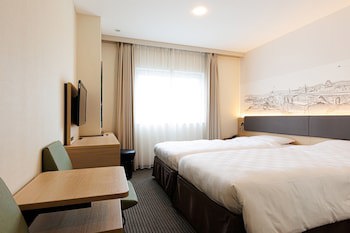 Shin-Osaka Esaka Tokyu Rei Hotel