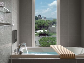 Kumamoto Hotel Castle