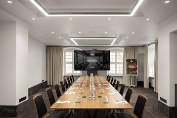 Radisson Collection Astorija Hotel, Vilnius
