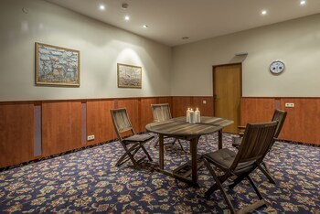 Grata By Centrum Hotels