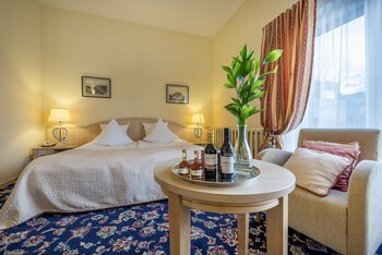 Grata By Centrum Hotels