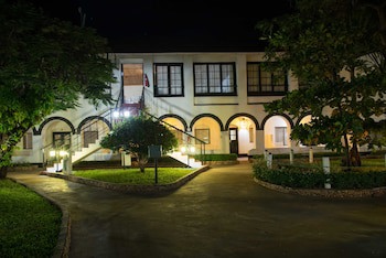 Sunbird Livingstonia Beach Hotel