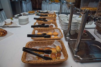 Sunbird Livingstonia Beach Hotel
