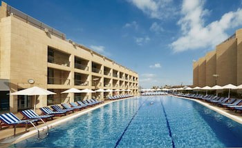 Coral Beach Hotel And Resort Beirut
