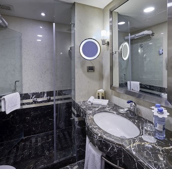 Coral Beach Hotel And Resort Beirut