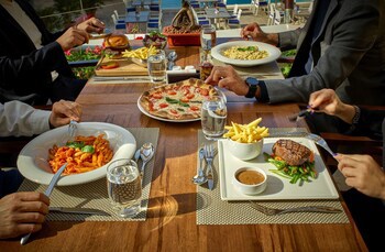 Coral Beach Hotel And Resort Beirut