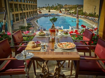 Coral Beach Hotel And Resort Beirut