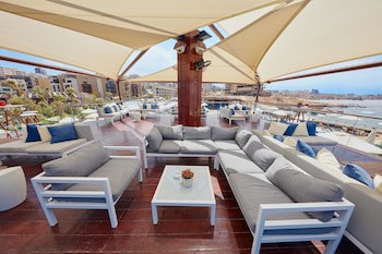 Coral Beach Hotel And Resort Beirut