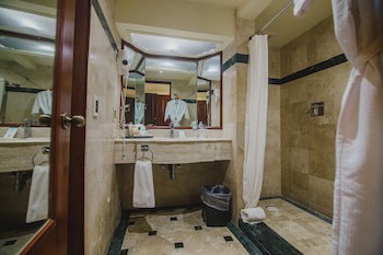 Nk Hotel Nekie Tepic