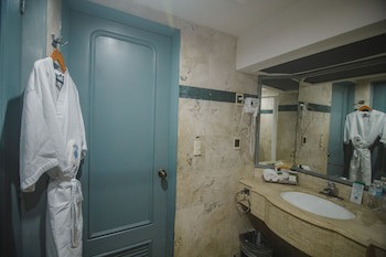 Nk Hotel Nekie Tepic