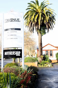The Avenue Hotel