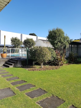 The Avenue Hotel