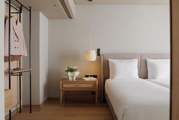 Evolution Valbom Hotel