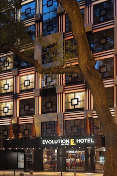 Evolution Valbom Hotel