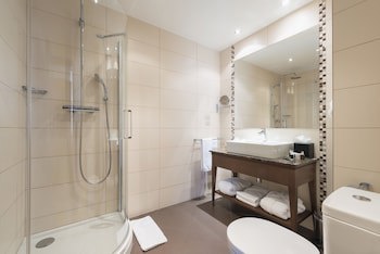 Devin Hotel