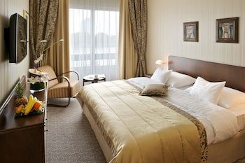 Devin Hotel