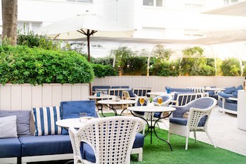 Ac Hotel Victoria Suites By Marriott