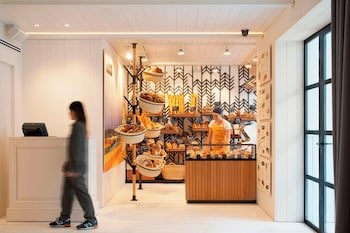Ac Hotel Victoria Suites By Marriott