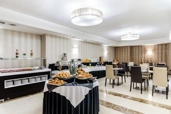 Hotel Reina Cristina