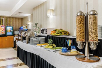 Hotel Reina Cristina
