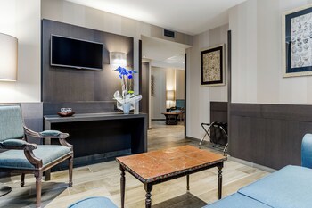 Hotel Reina Cristina