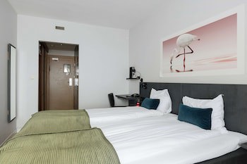 Best Western Plaza Hotel