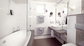 Clarion Collection Hotel Tapto