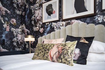 The Vault Hotel