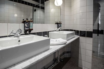 The Vault Hotel