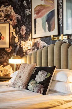The Vault Hotel