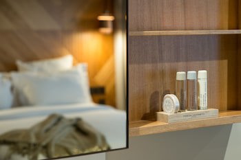 9Hotel Paquis
