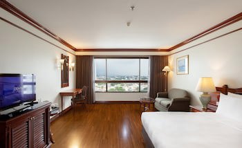 Centara Riverside Hotel Chiang Mai