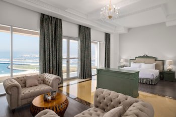Al Habtoor Grand Resort, Autograph Collection