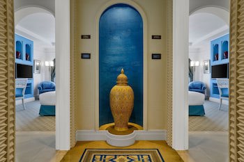 Al Habtoor Grand Resort, Autograph Collection