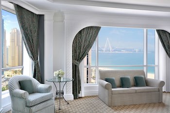 Al Habtoor Grand Resort, Autograph Collection