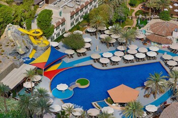 Al Habtoor Grand Resort, Autograph Collection
