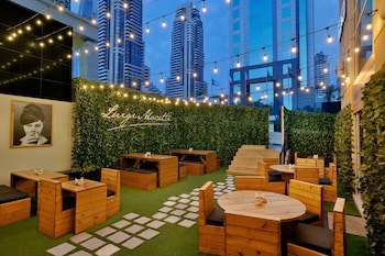 Al Habtoor Grand Resort, Autograph Collection