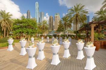 Al Habtoor Grand Resort, Autograph Collection