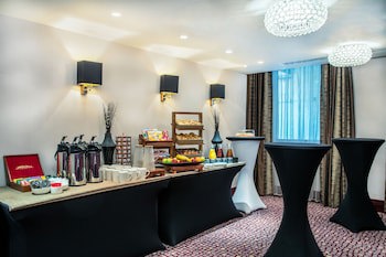 Crowne Plaza London Ealing, An Ihg Hotel