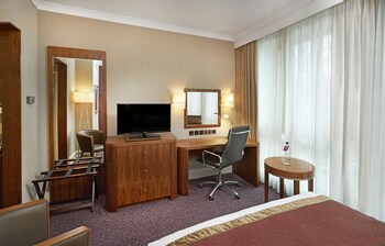 Crowne Plaza London Ealing, An Ihg Hotel