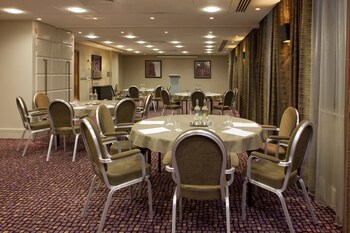 Crowne Plaza London Ealing, An Ihg Hotel