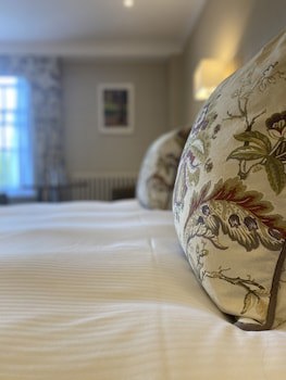 West Lodge Park Hotel