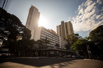 Deville Business Maringa