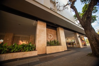 Deville Business Maringa