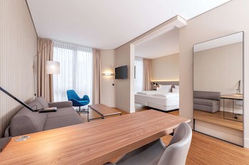 NH Munchen Unterhaching galeri fotoğrafı