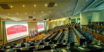 Tikal Futura Hotel & Convention Center