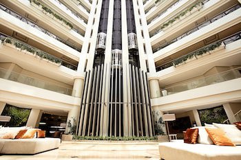 Tikal Futura Hotel & Convention Center