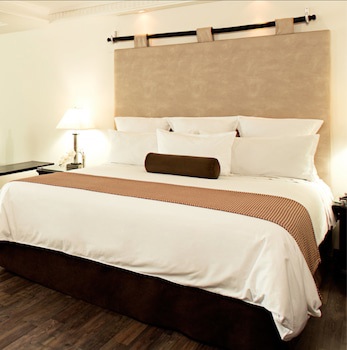 Tikal Futura Hotel & Convention Center