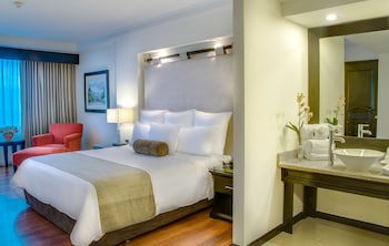 Tikal Futura Hotel & Convention Center