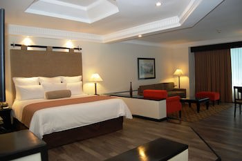 Tikal Futura Hotel & Convention Center